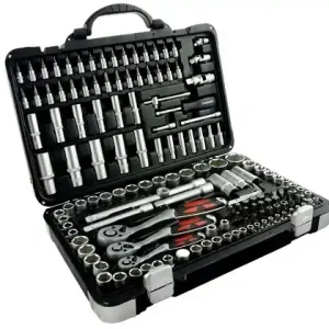 Zamów teraz KOMPLET KLUCZY NASADOWYCH 150 SZT